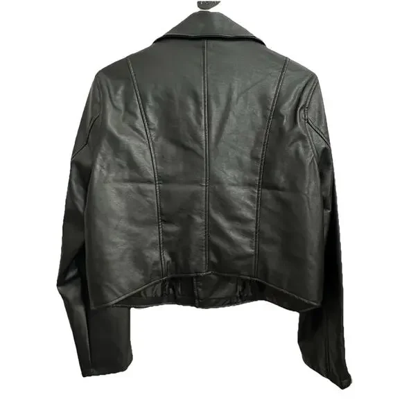 SKY Plus Women's Black Biker Jacket Faux Leather Silver Zip Cropped Plus Size 1X - Picture 4 of 7